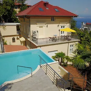 Atta Appartement Opatija